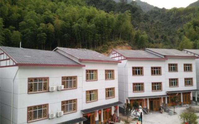 Red Plum Farm Stay