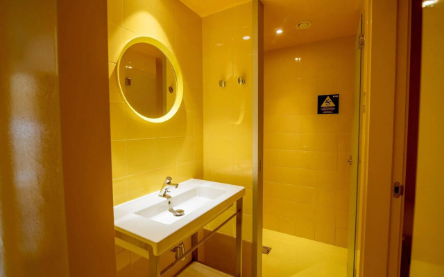 AMISTAT Island Hostel Ibiza - ALBERGUE JUVENIL