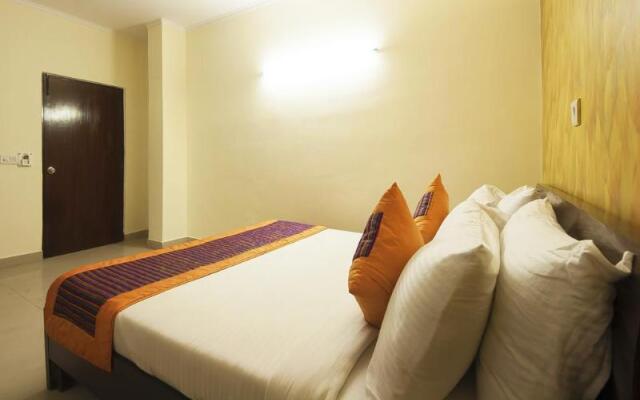 OYO 22154 Hotel Delhi Darbar