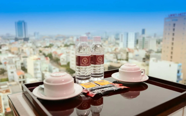 Adina Hotel