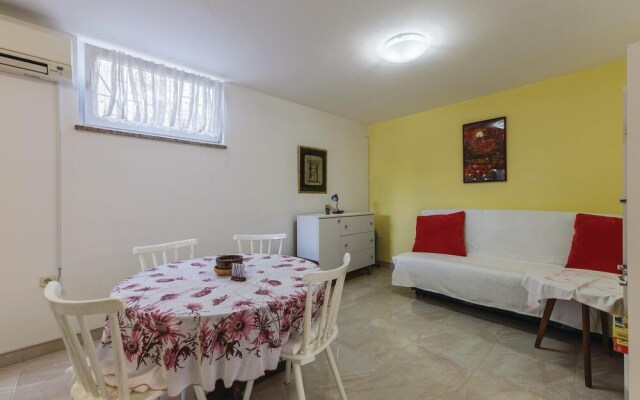 Beautiful Home in Vodnjan With Wifi and 4 Bedrooms