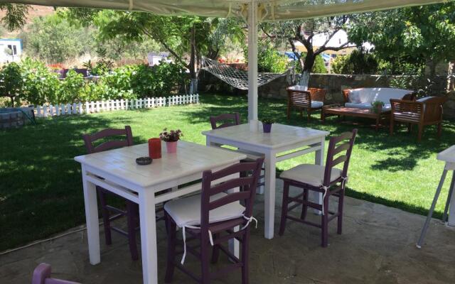 Bozcaada Kırlı Otel