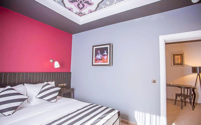 Le Metropolitan Paris Tour Eiffel, a Tribute Portfolio Hotel