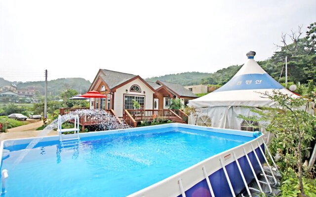 Ganghwa Hyangwon Pension