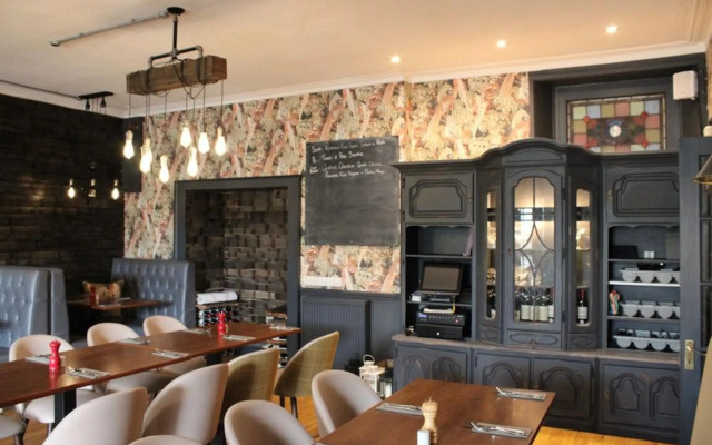 Traquair Arms Hotel