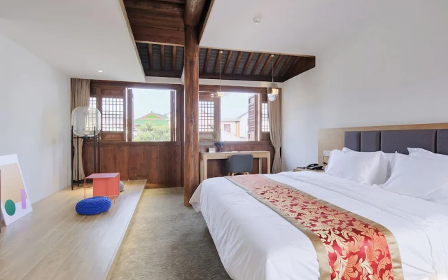 Changshu Chujian Yue Hotel