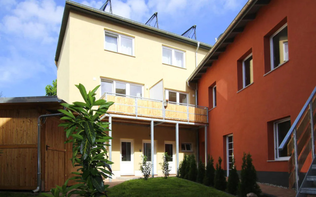Terraced House Alex, Malchow
