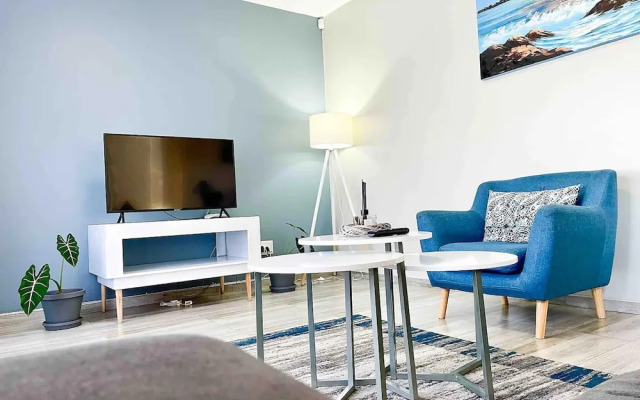 Chic Modern House on Neasden - 2085
