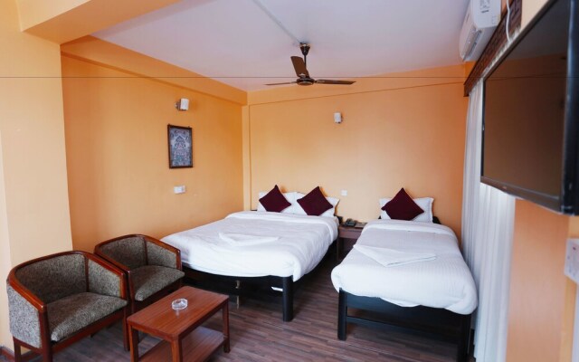 Bishwonath Hotel
