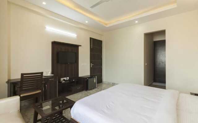 Fabhotel Tavishk Golf Course Road