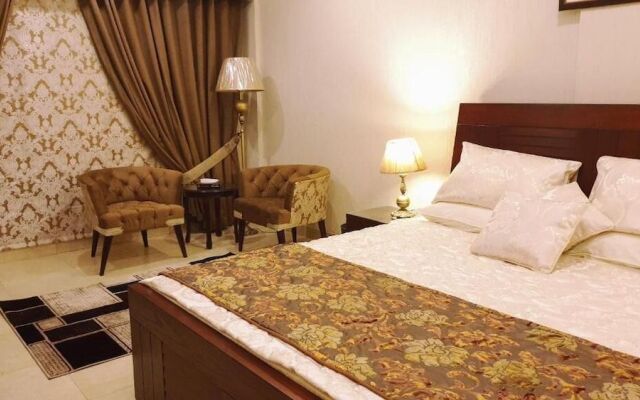 Hotel Grand Arena