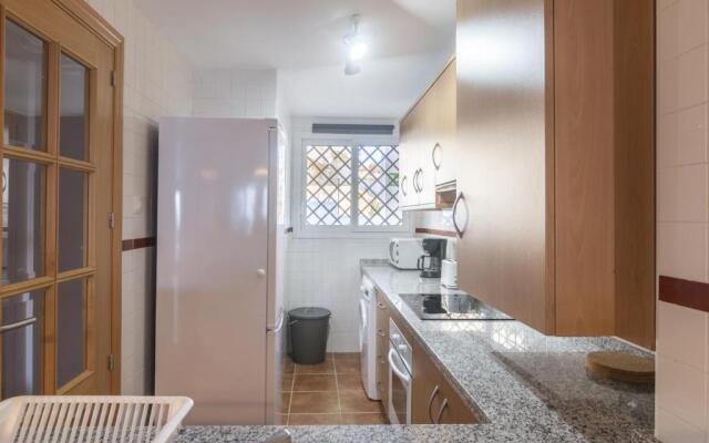 2187-Lovely 2bedrooms with pool and playground