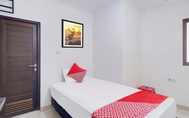 Townhouse Oak Gunung Sahari Near Ancol