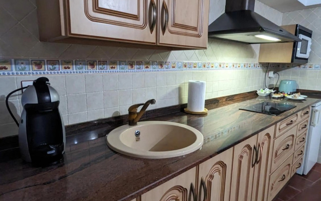 AT Casa de Alfonso VIII