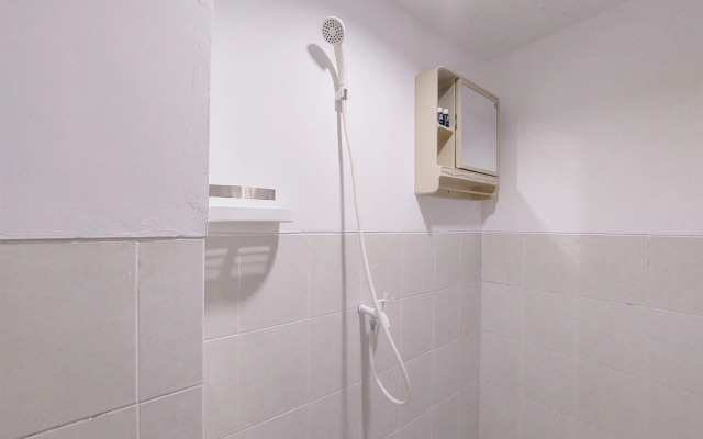 Good Place Studio At Urbantown Serpong Apartment