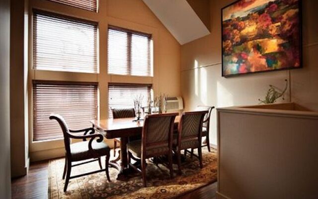 Executive - The Inn at Whistler Village