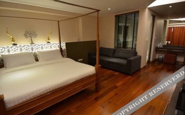 Le Siam Heritage Silom Hotel