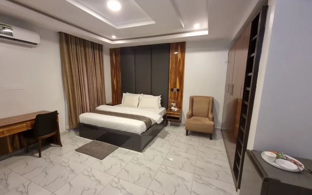 De James Hotels and Suites
