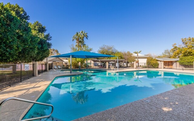 Belleview Phoenix 3 Bedroom Townhouse by RedAwning