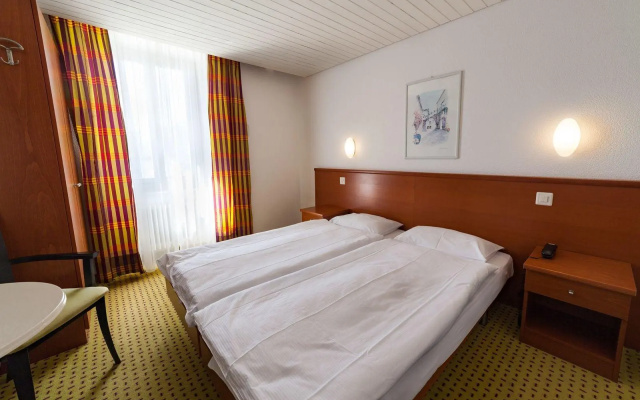 Piazza Ascona Hotel & Restaurants – Guest Rooms – Ascona