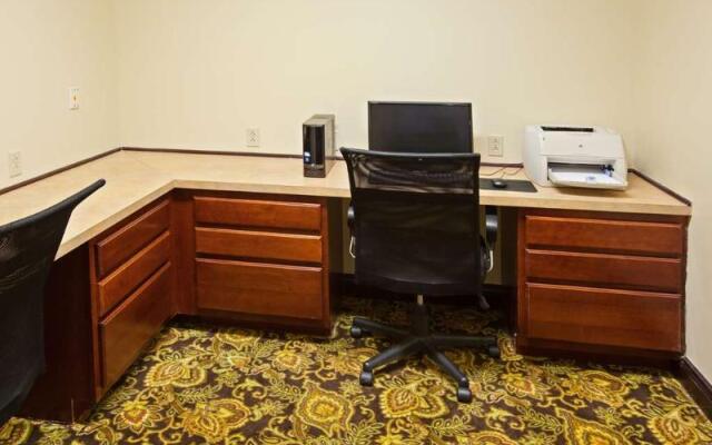 Country Inn  by Radisson, Youngstown West, OH