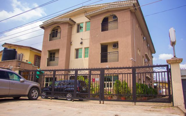 Wonder King Hotel