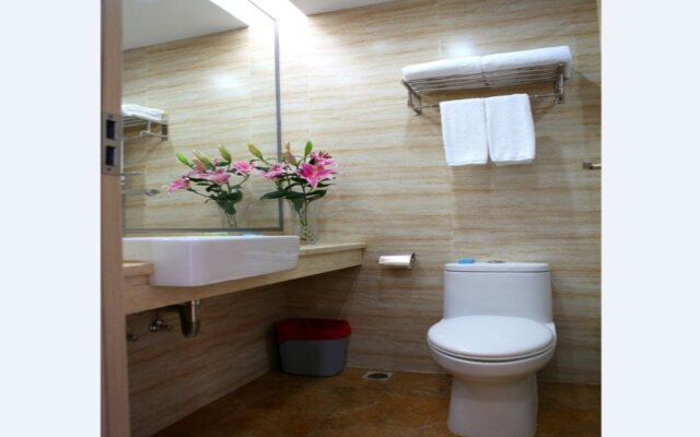 Shenzhen Xichong Yuerongwan Workers Resort