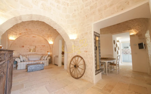 TD Trulli Perla Bianca Trulli With Pool Vineyards