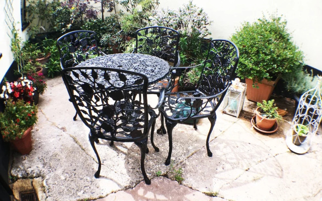 Hillside Bed & Breakfast