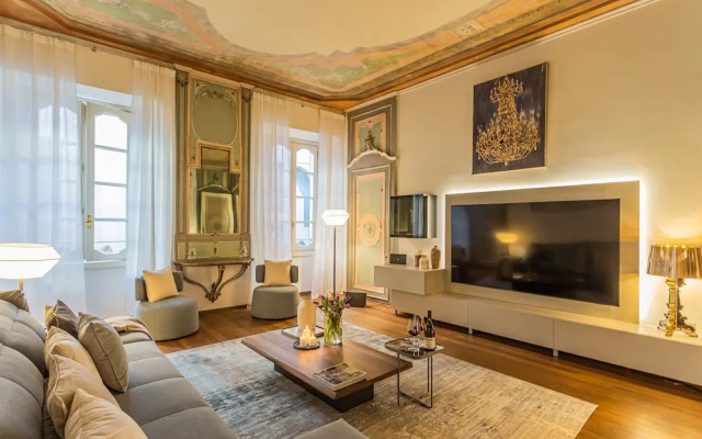 Rovelli 41 in Como With 2 Bedrooms and 3 Bathrooms