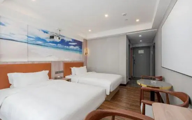 Harman Hotel (Guangzhou Nansha Dayong Subway Station)