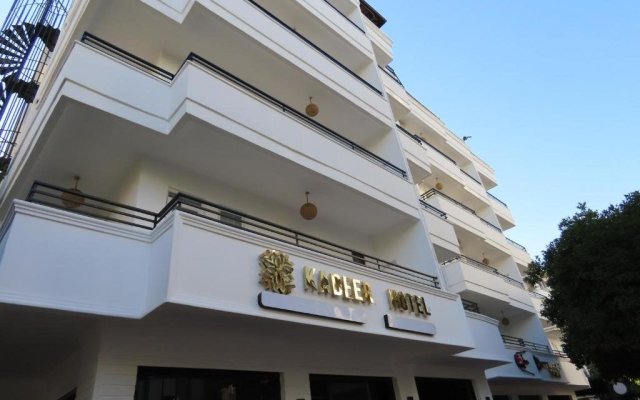 Kadeer Hotel