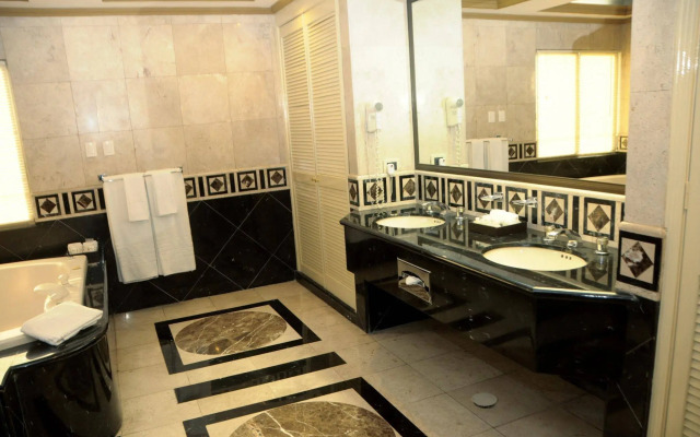 Hotel San Marcos Grand