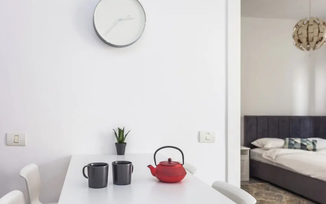 Modern Apartment Walking from the beach
