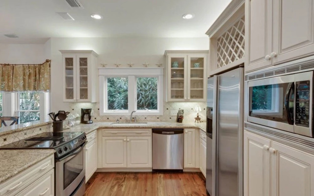 Island Blue at Destin Pointe