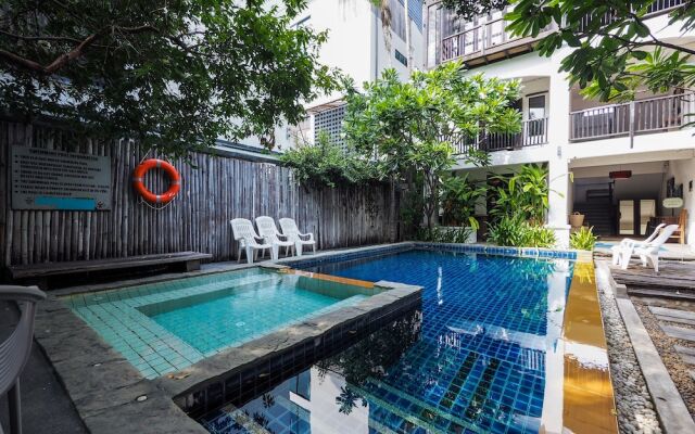 OYO 988 Good Morning Chiang Mai Tropical Inn