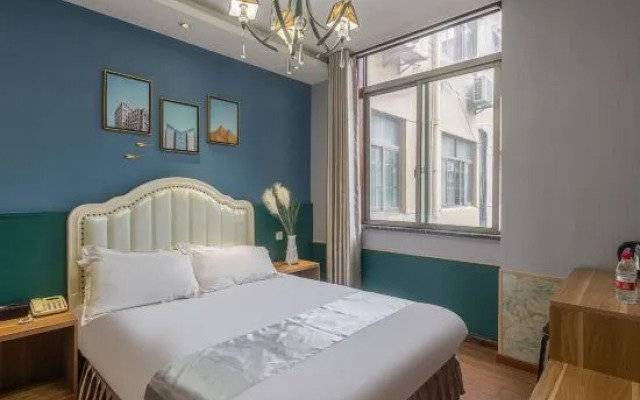 William Hotel (Haiyan Wuyue Plaza)