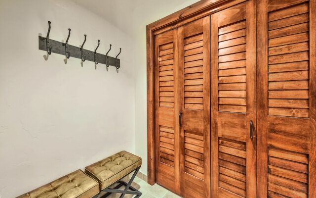 Steps From Heavenly Village & Gondola-luxury 3br 3 Bedroom Condo by RedAwning