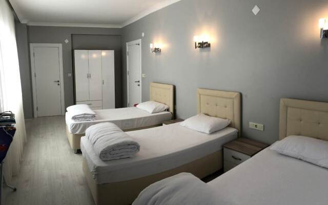 Heaven Golden Apartment