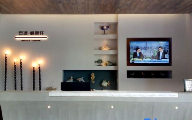 Windock & Dearwe Holiday Hotel