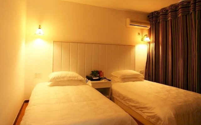 Minglu Villa Boutique Holiday Hotel