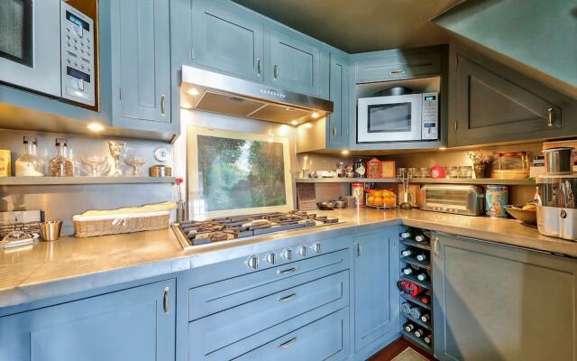 Appartement de charme-Eperon