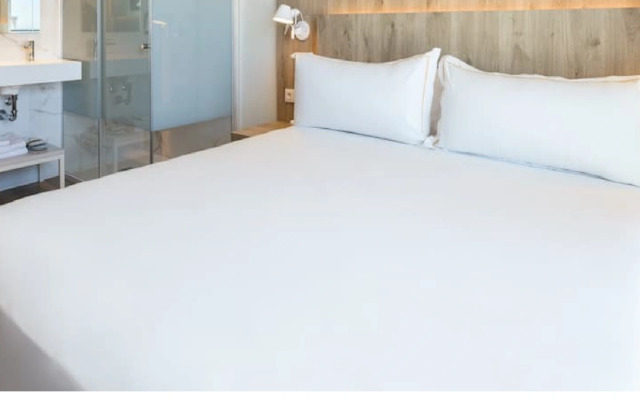 Senator Gandia Hotel