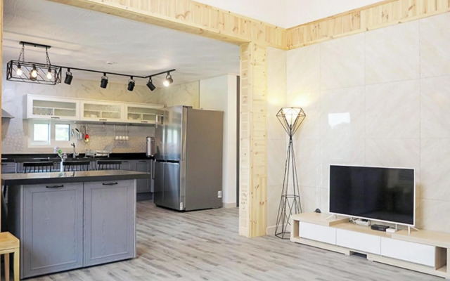 Yangyang Pinot Tree Pension