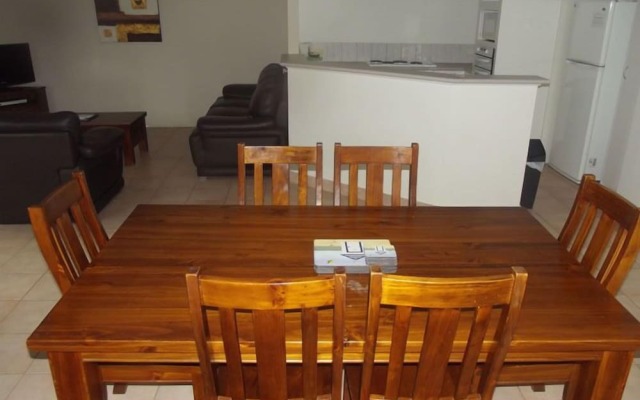 Pelican Shore Villas