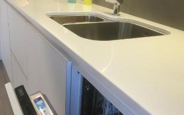 Studio Apartment Van Bunnenplein