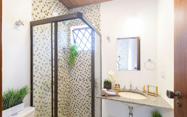 3 Quartos no Capivari com Lareira