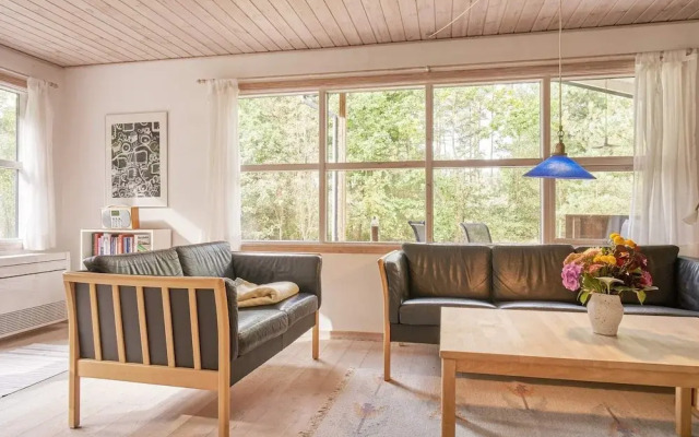 6 Person Holiday Home in Aakirkeby