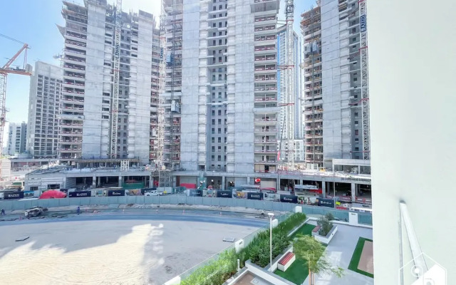 Serenity Studio Pool Access & Balcony at Riviera