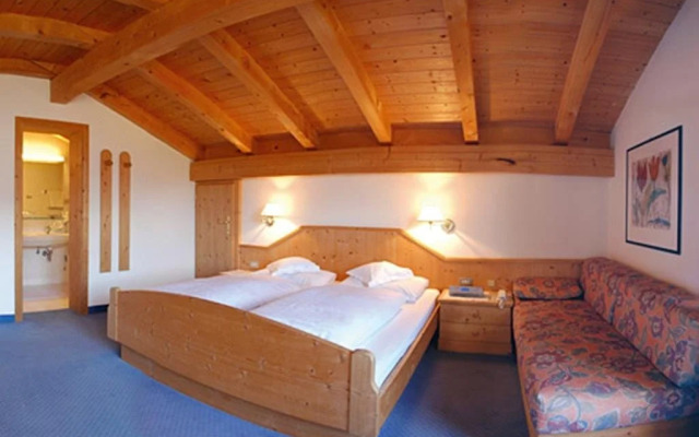 Pensione Etschblick (Schenna Resort)